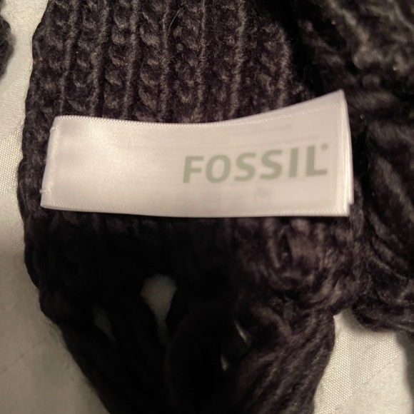 NWT, hat, and scarf set by Fossil - Picture 2 of 8